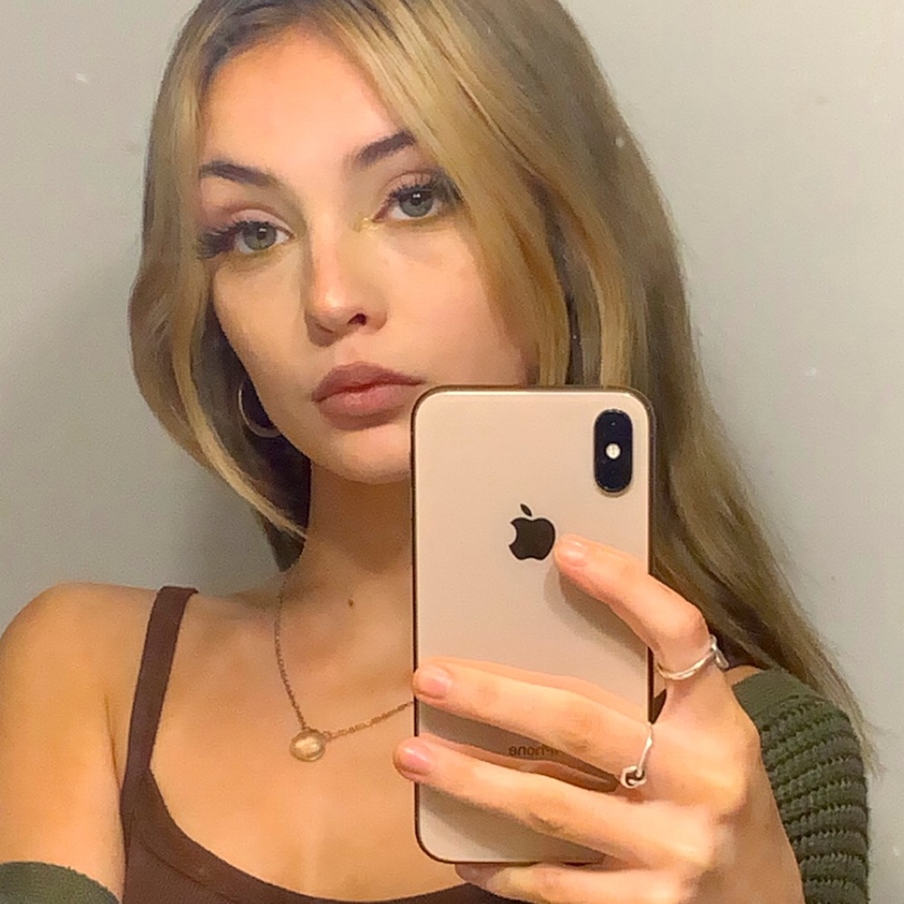 Meet your Posher, Breazlie